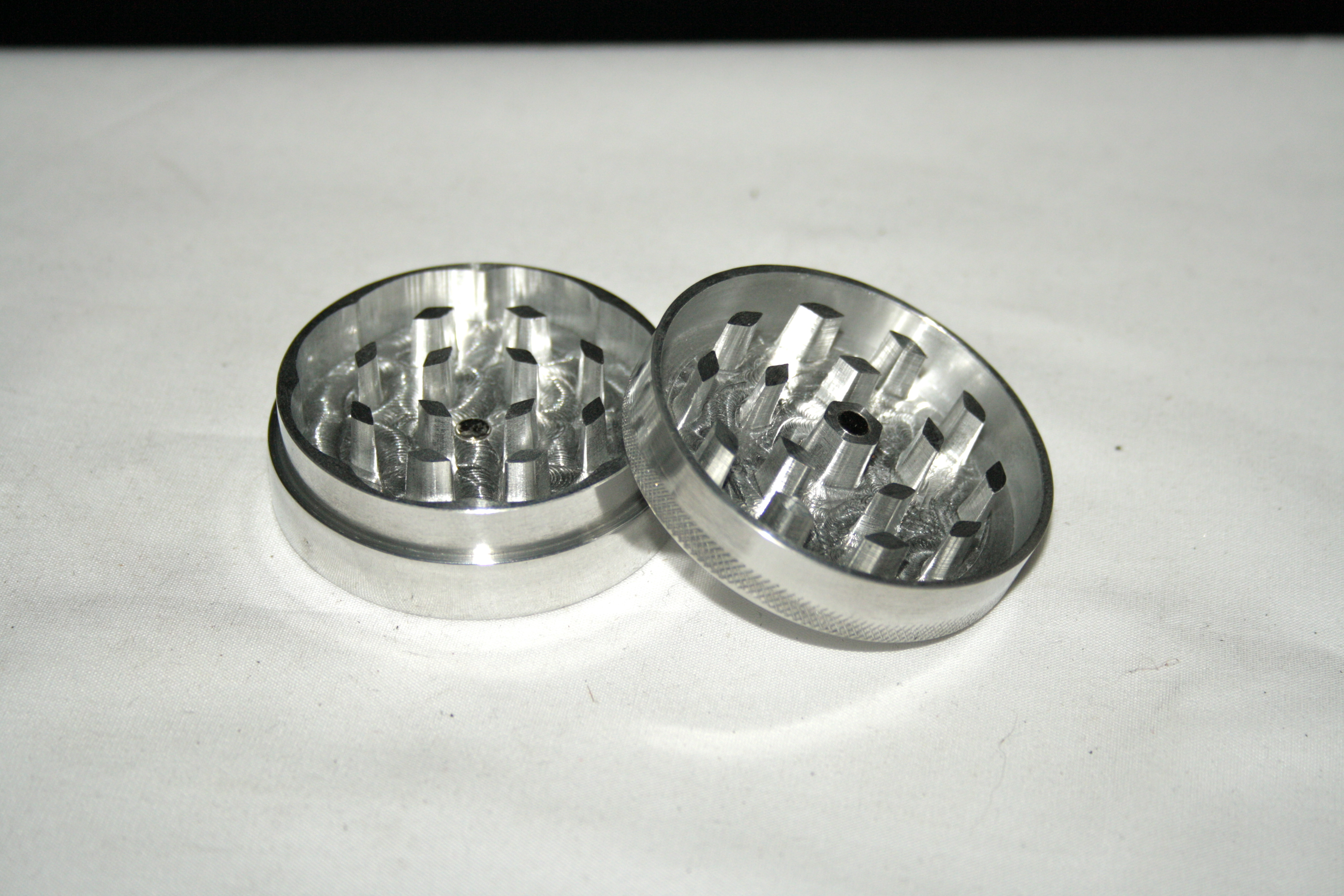 Aluminium Grinder 2pt 50mm